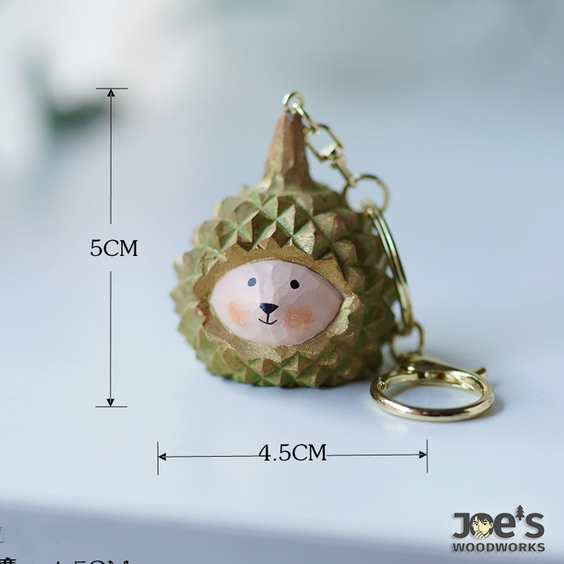 Size reference of durian animal wood keychain: 5cm by 4.5cm