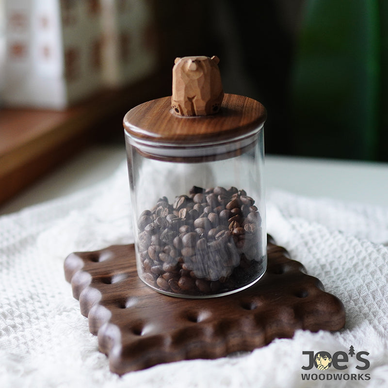 Glass jar on wooden cookie coaster – product usage example
