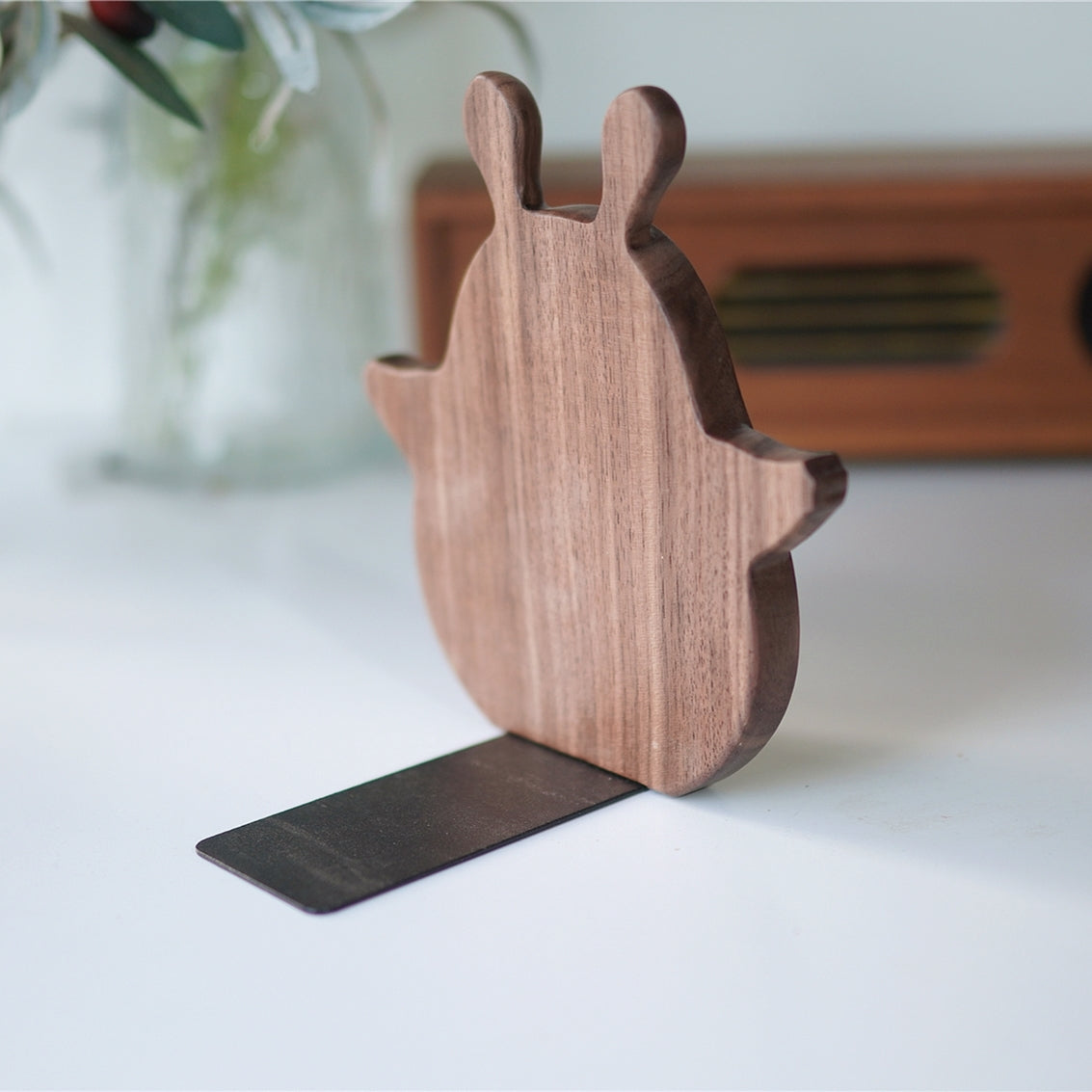 Pipimu Forest Spirit Milo bookend with metal support back view
