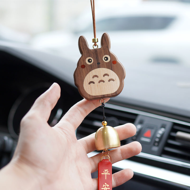 Kumo wooden car charm with lucky red tag and optional brass bell variant