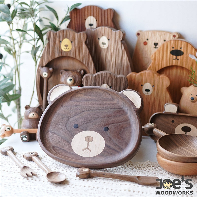 Nomi Bear wooden plate displayed with Hako Bear and Kapi Bear from Pipimu Bear Family