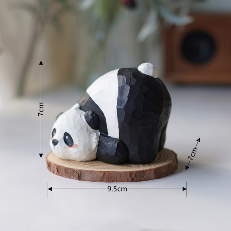 Size reference of Pipimu Pobo the Panda wooden figurine with measurements