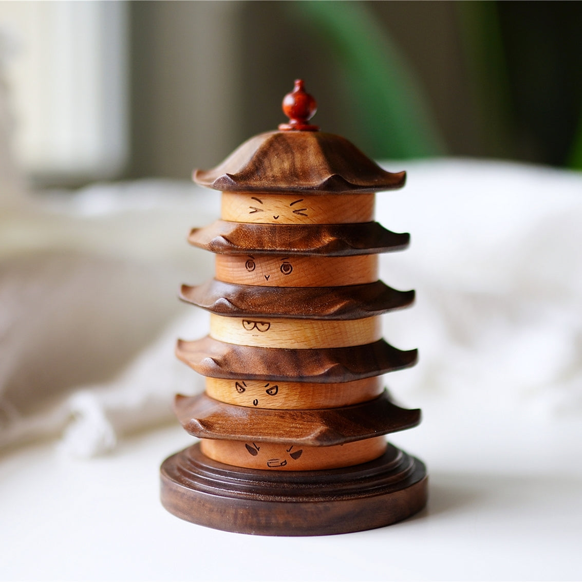 Pipimu solid wood coaster pagoda stack for tea lovers