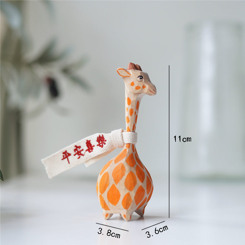 Pipimu Woodland Deer Luma figurine size reference
