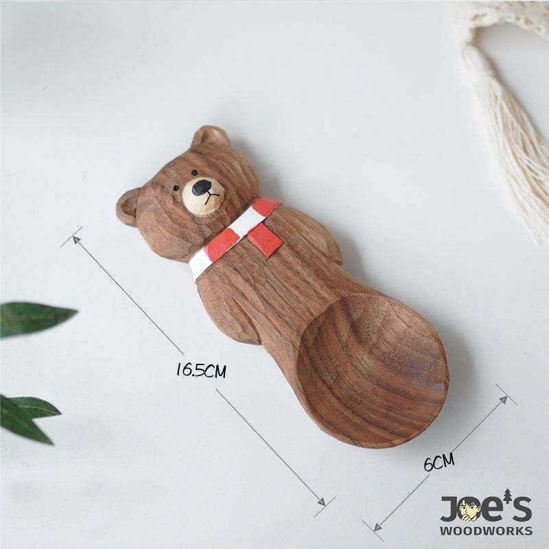 Wooden bear scoop with length and width dimensions (16.5cm x 6cm) shown on white background.