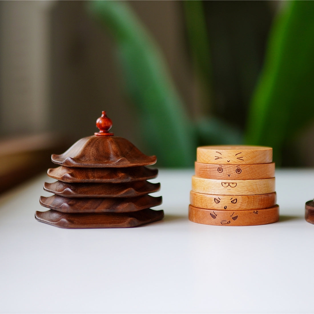 Creative wooden tea coaster set in pagoda style