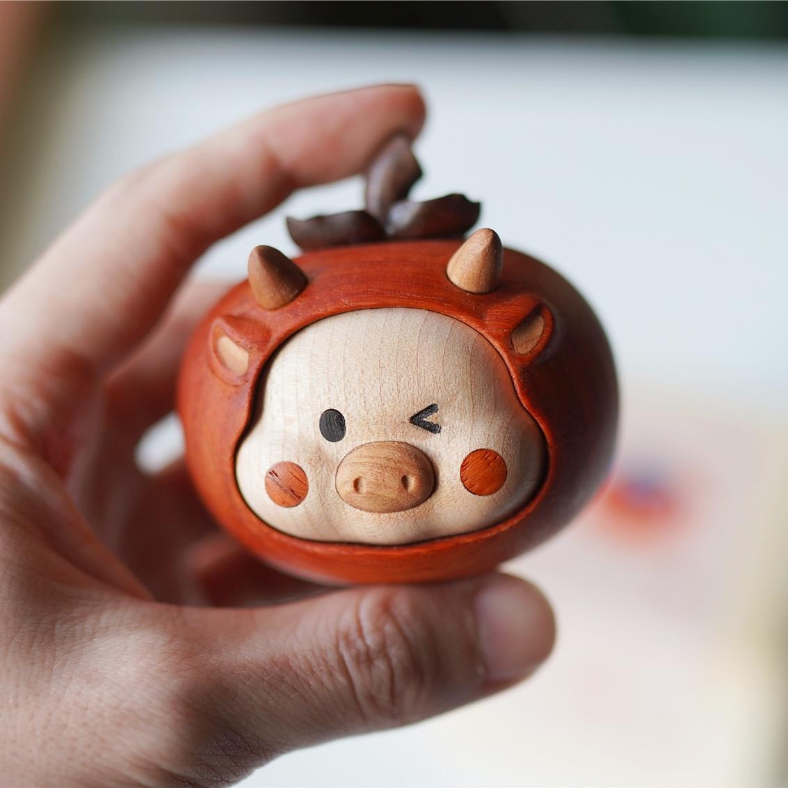 handmade wooden cow persimmon figurine for home decoration