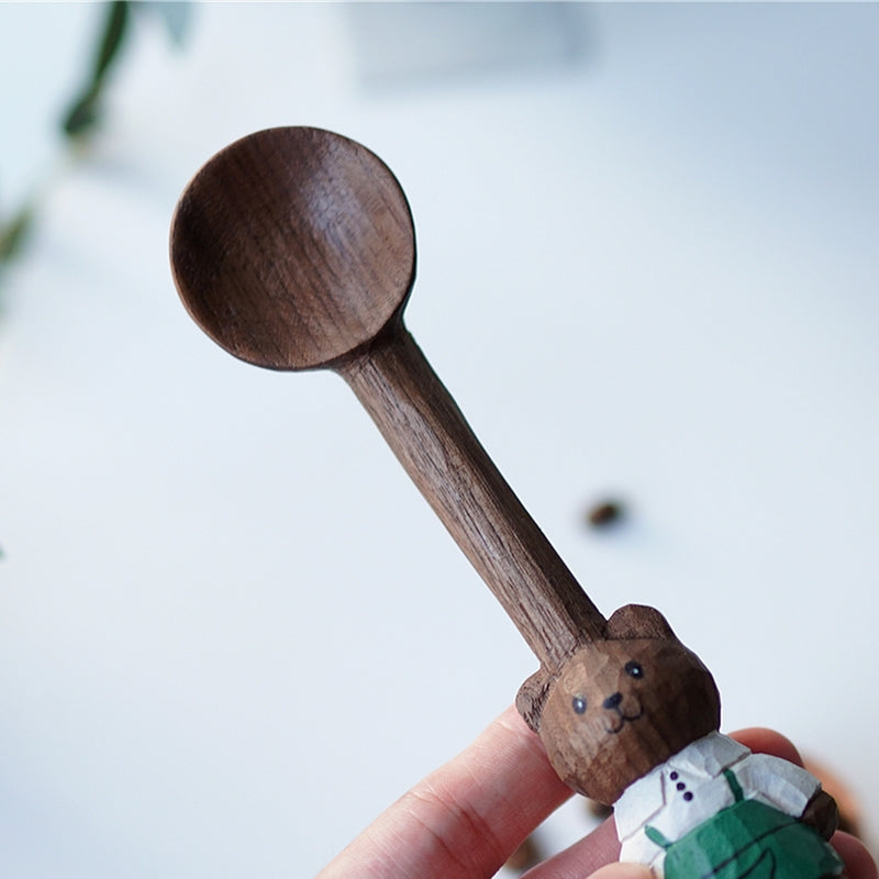 Close-up detail of Pipimu Barista Bear Coffee Scoop hand-carved wood