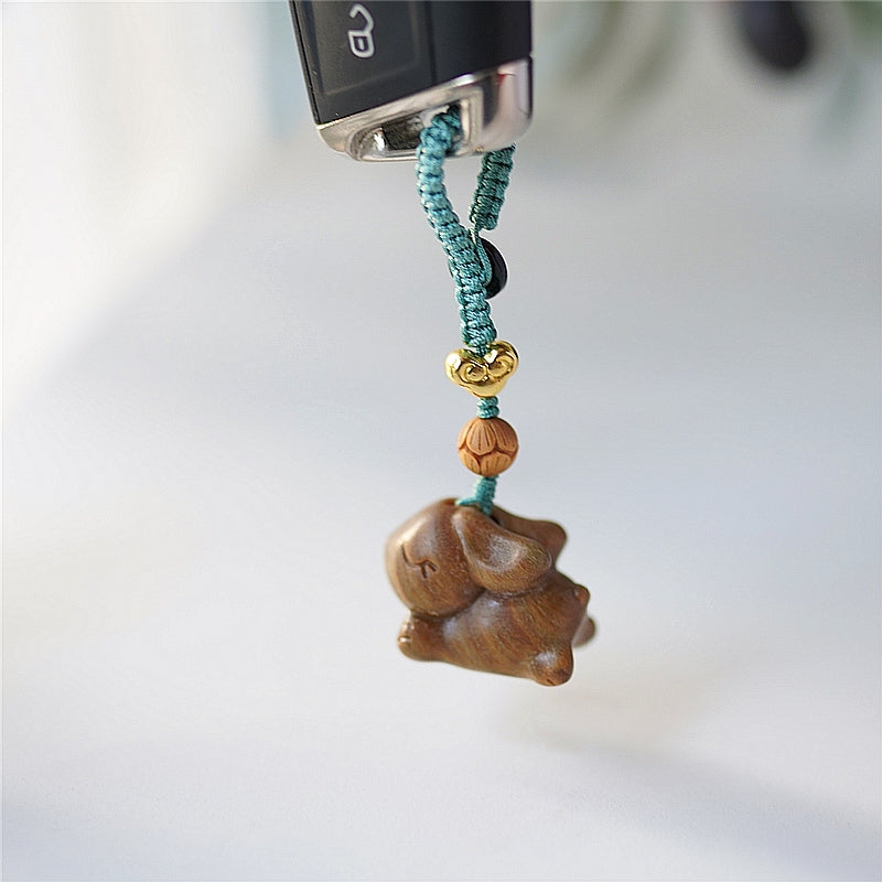 Pipimu Bunny Dash running rabbit keychain in sandalwood