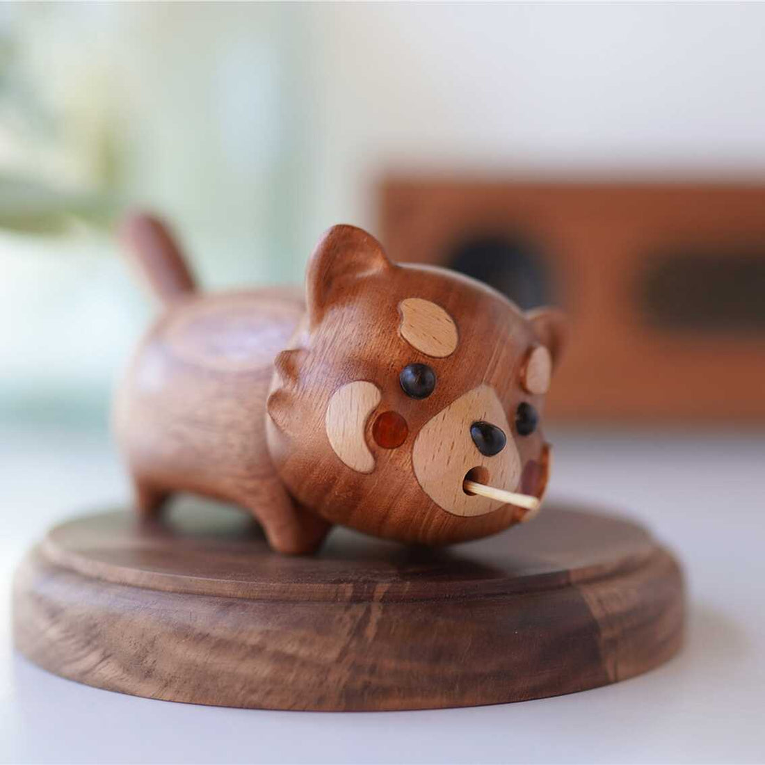Cute wooden cat toothpick dispenser Poco with toothpick in mouth