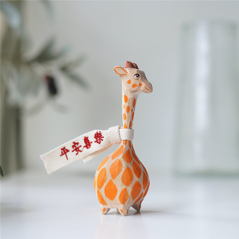 Pipimu Woodland Deer Luma wooden figurine side view