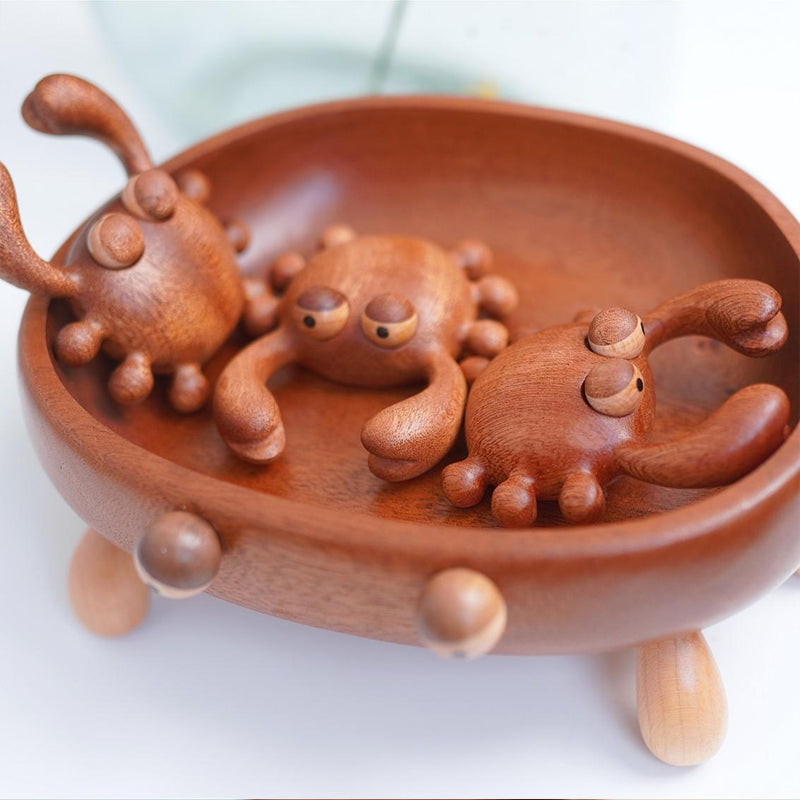 Wooden crab massager gift idea for friends, handcrafted by Pipimu.